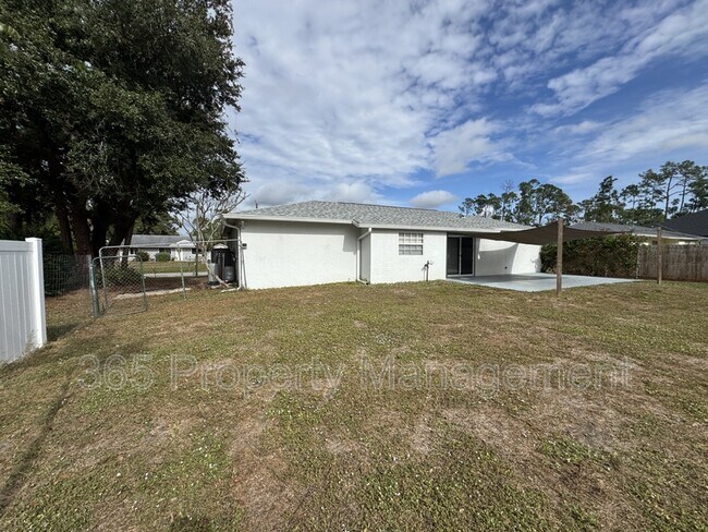 Building Photo - 4343 Belladonna Ave