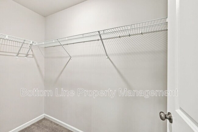 Building Photo - 2617 Chert Ln