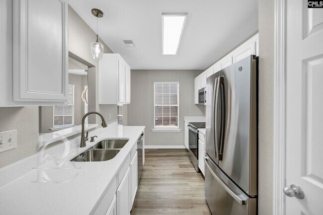 Building Photo - 508 Lanesborough Dr
