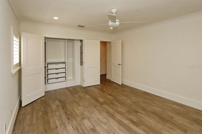 Building Photo - 4307 W Roland St