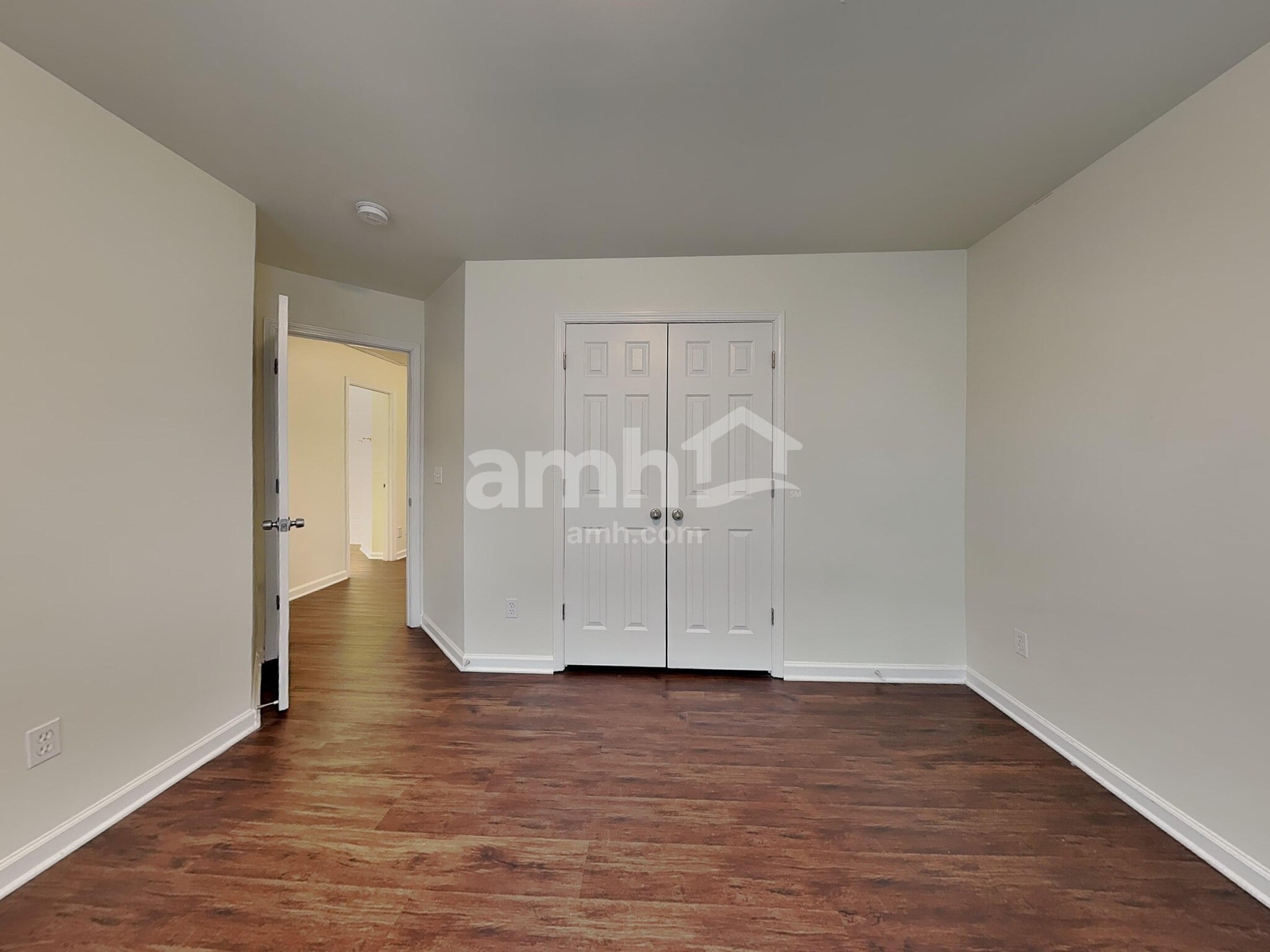 Building Photo - 4205 Lindsey Ln