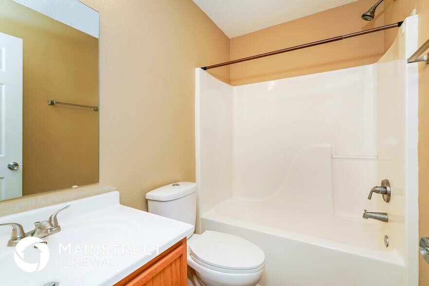 Building Photo - 10529 Apple Creek Dr