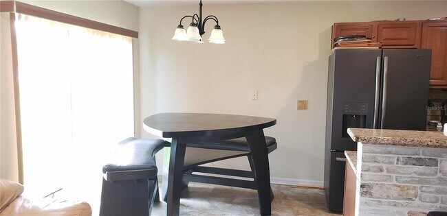 Building Photo - 4560 Ashburn Square Dr
