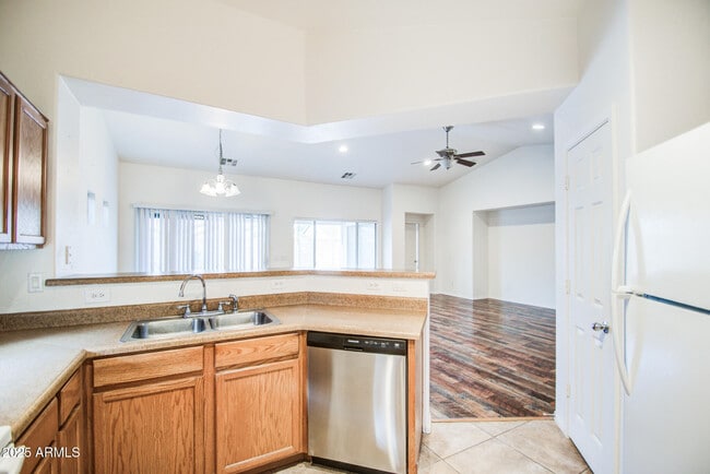 Building Photo - 2586 W Bartlett Way