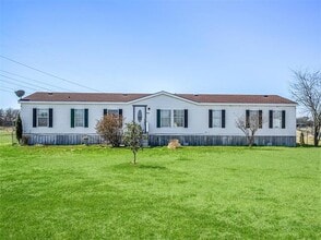 Building Photo - 9558 Diamond Avenue