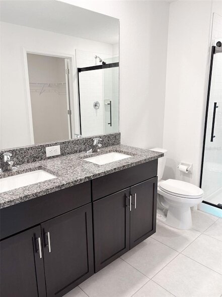 Building Photo - 5487 Blue Azure Dr