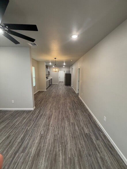 Building Photo - 1623 W Ashby Pl