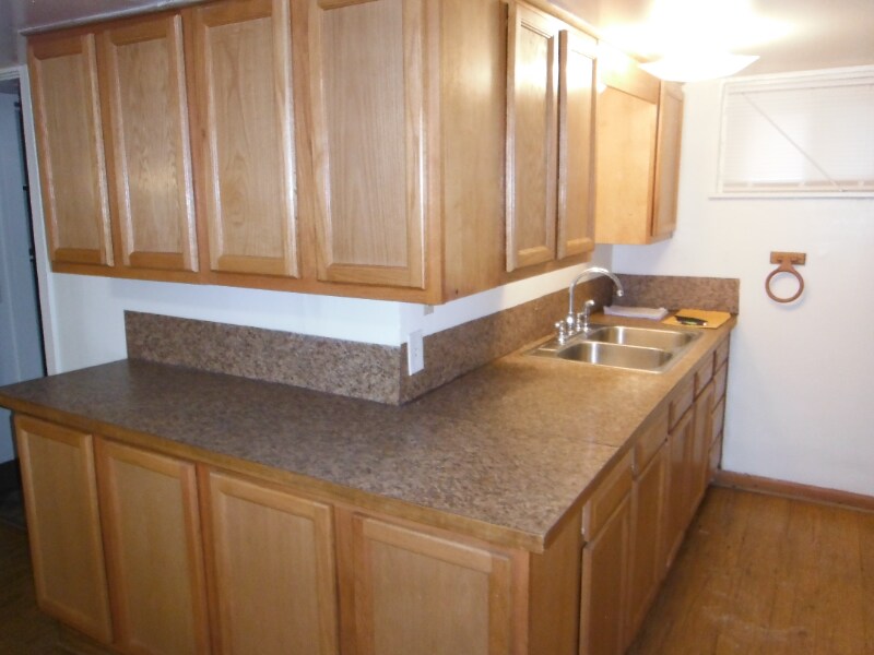 Building Photo - 1005 Broad Ave NW