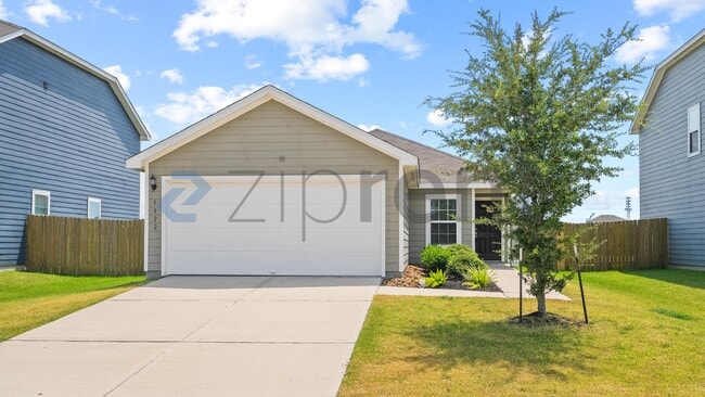 Building Photo - 5822 Sapphire Lagoon Rd