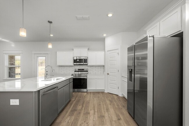 Building Photo - 2626 Unitas Dr