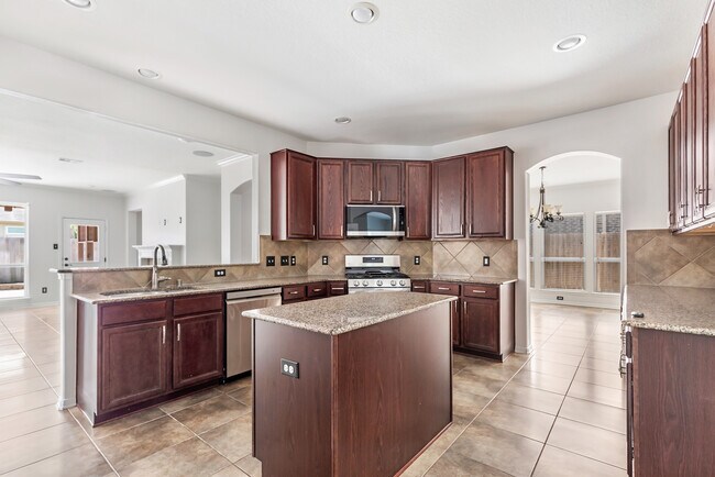 Building Photo - 9960 Cassowary Dr