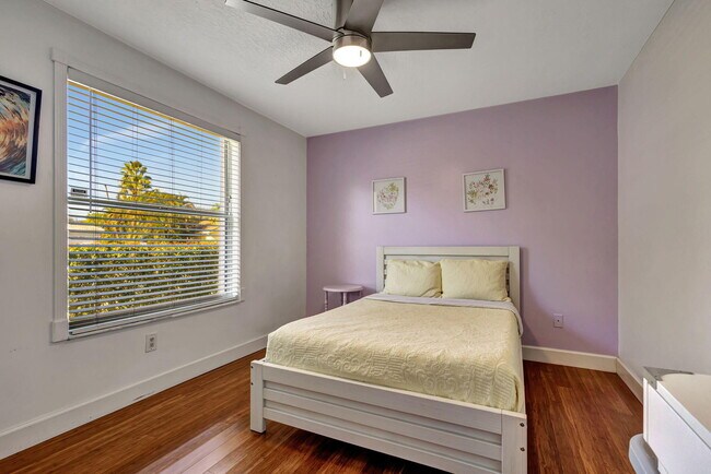 Building Photo - 2470 Sandstone Ct