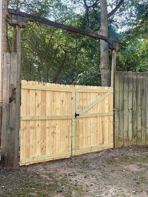 Building Photo - 1205 Edie Ave SE