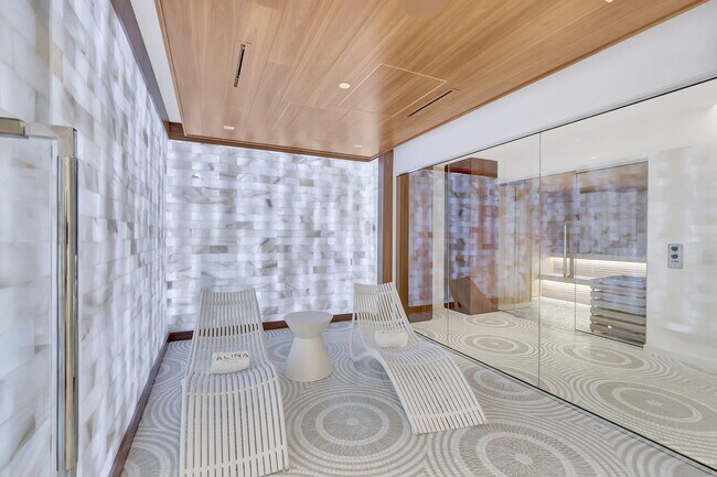 Building Photo - 200 SE Mizner Blvd