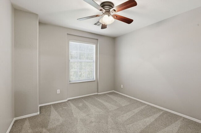 Building Photo - 2737 S Cupertino Dr