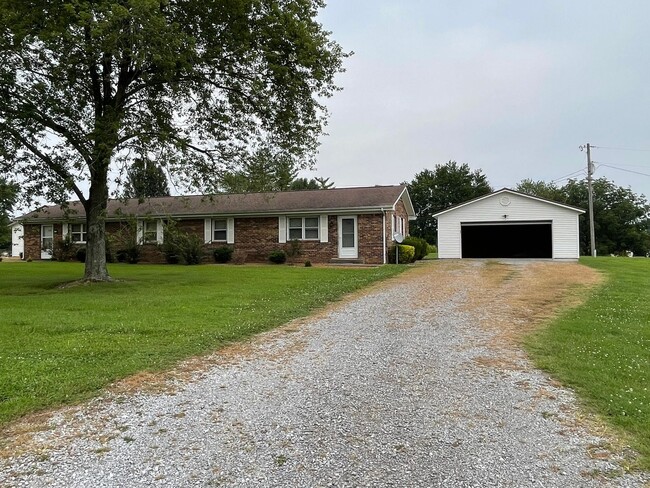 Primary Photo - Duplex with 2 car garage