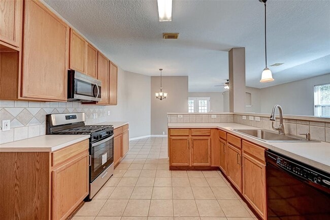 Building Photo - 17338 Turquoise Stream Dr
