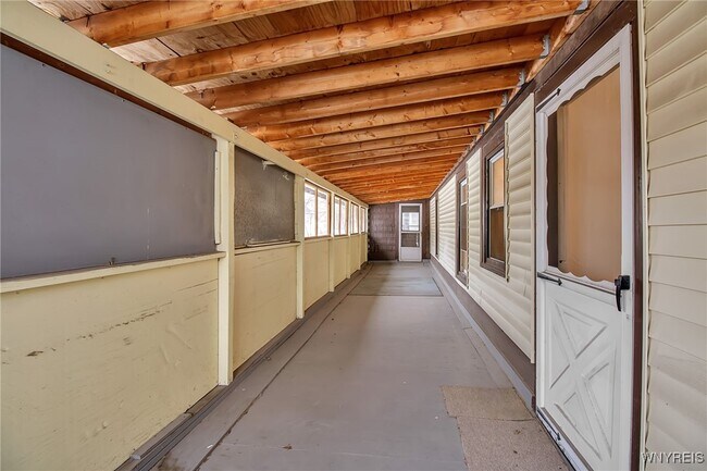 Building Photo - 314 Abbott Rd