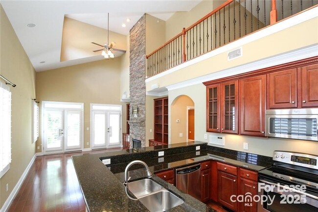 Building Photo - 405 Halyard Ln