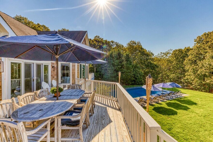 Building Photo - 6 Little Ct