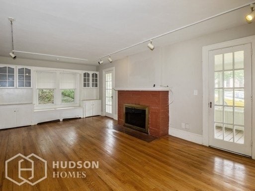 Building Photo - NOW AVAILABLE! 16 Marian Ave, Poughkeepsie...