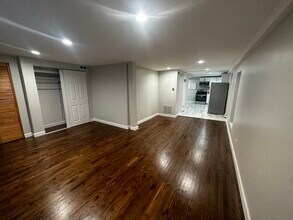 Building Photo - Erie