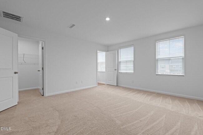 Building Photo - 27 Bird Dog Dr