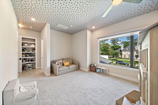Building Photo - 467 Gingham Dr