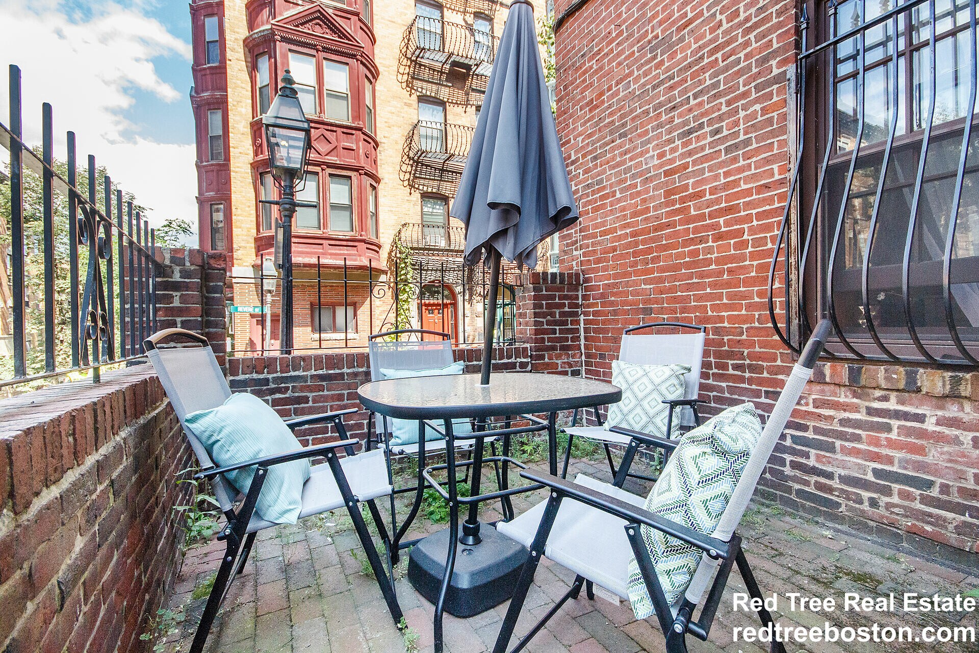 Building Photo - 87 Myrtle St