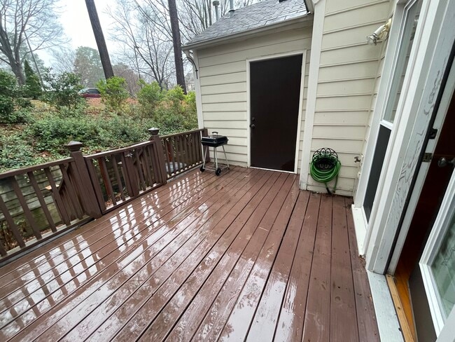 Building Photo - 6714 Olde Province Ct