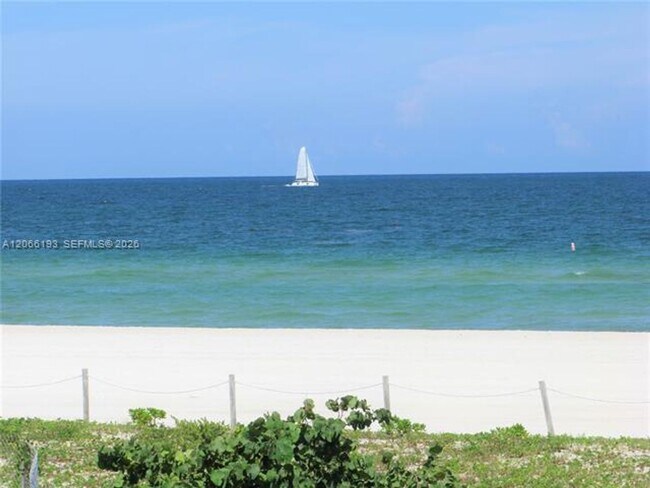 Building Photo - 5701 Collins Ave