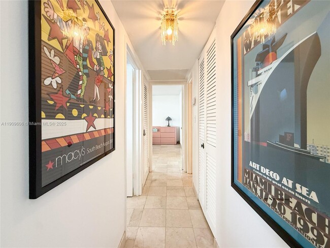 Building Photo - 5701 Collins Ave