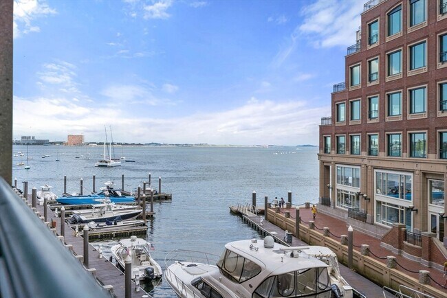 Building Photo - 20 Rowes Wharf