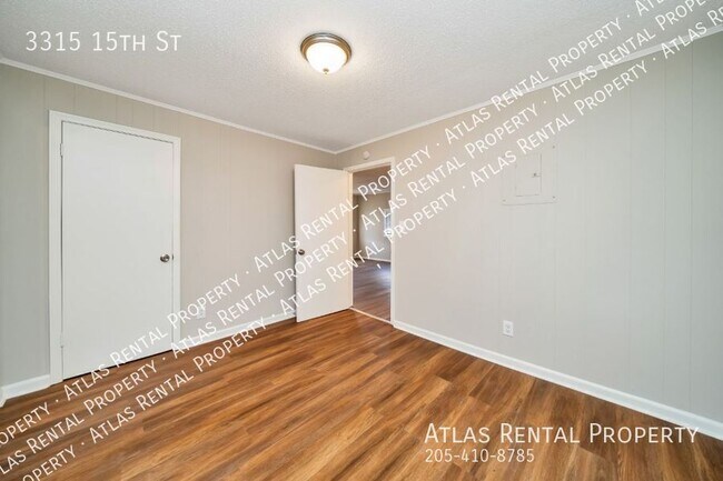 Building Photo - 3315 15th St