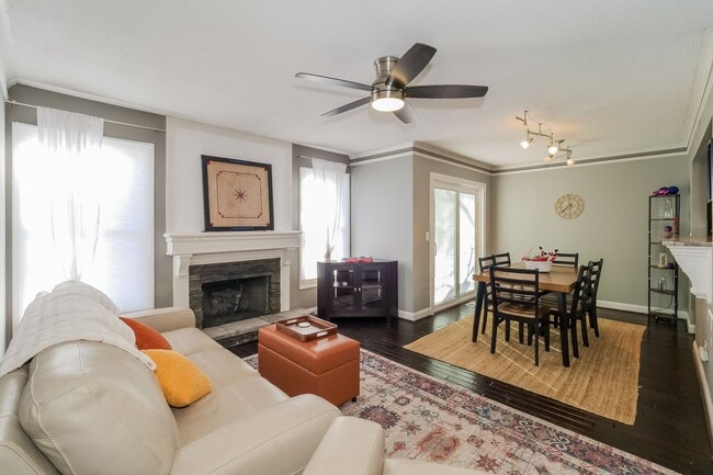 Building Photo - Price Drop!! Overland Park MidTerm or LongTerm Townhome 2/3-Bed, 3.5-Bath w/ GYM!! - Furnished or...