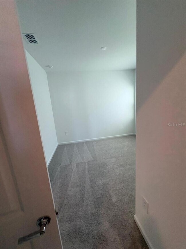 Building Photo - 6032 Zen Wy