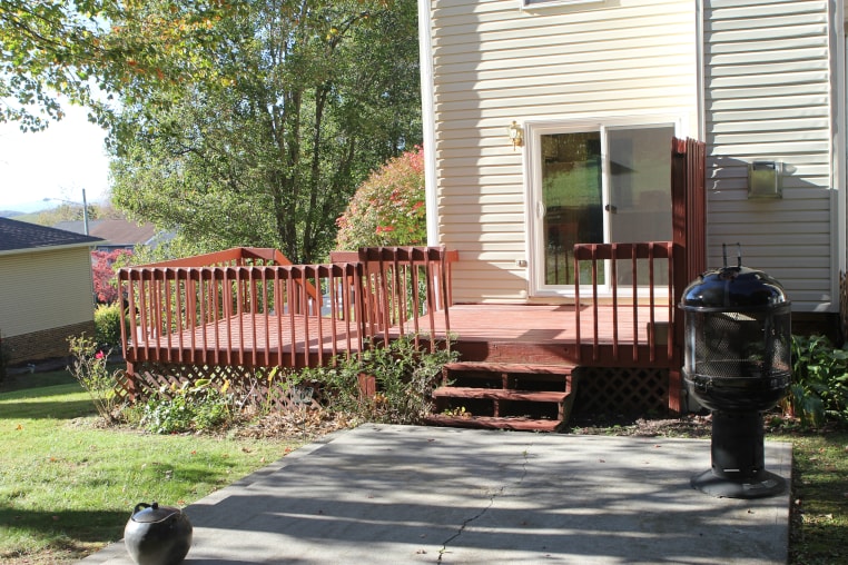 Back of House - 530 Kamran Dr