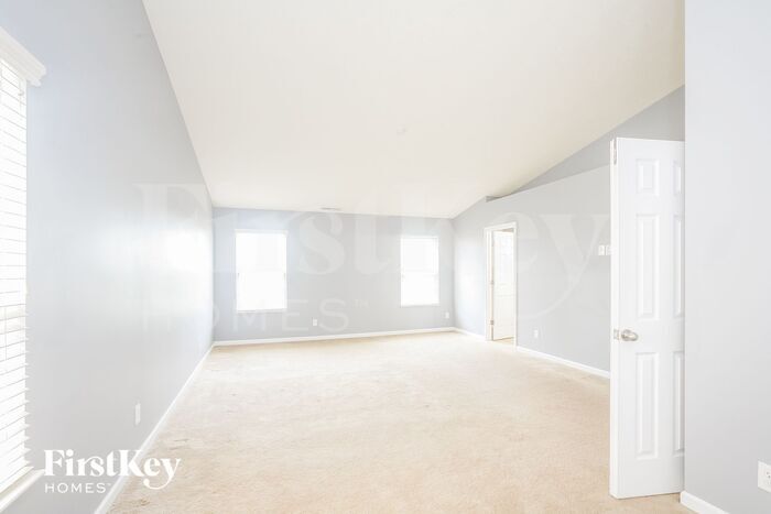Building Photo - 17164 Tilbury Way