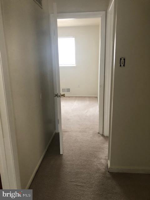 Building Photo - 1599 N East St