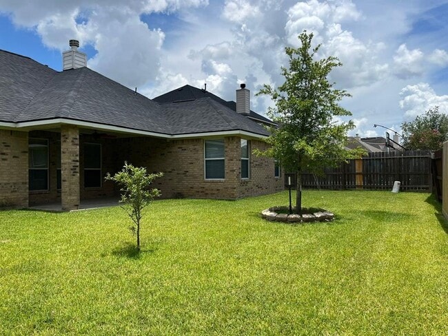 Building Photo - 12610 Bethany Bay Dr