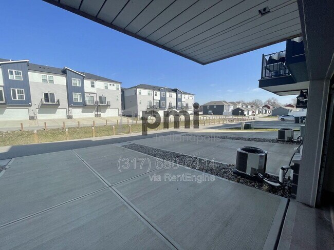 Building Photo - 2948 W New York St