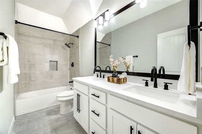 Building Photo - 5435 Baronet Dr