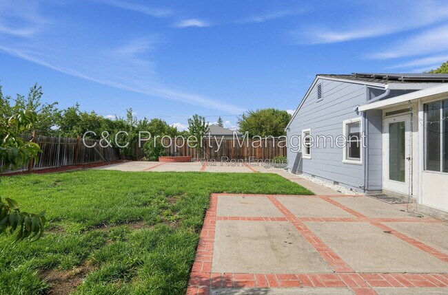 Building Photo - 3606 Granzotto Dr