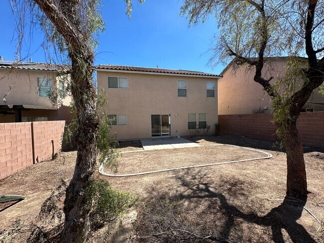 Building Photo - IRON MOUNTAIN RANCH