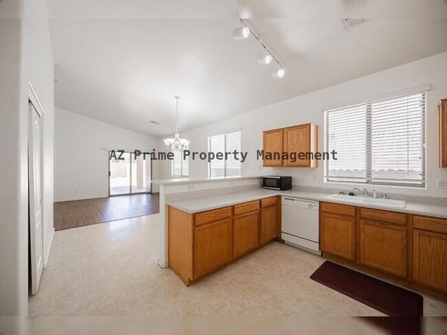 Building Photo - 6918 S 37th Glen