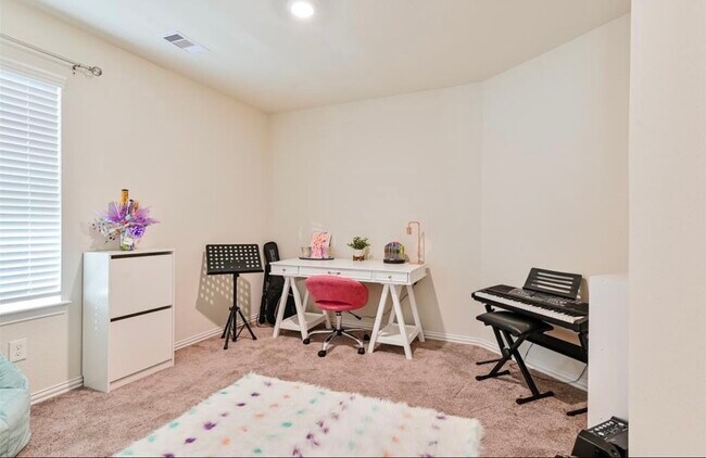 Building Photo - 4639 Sequoia Echo Dr