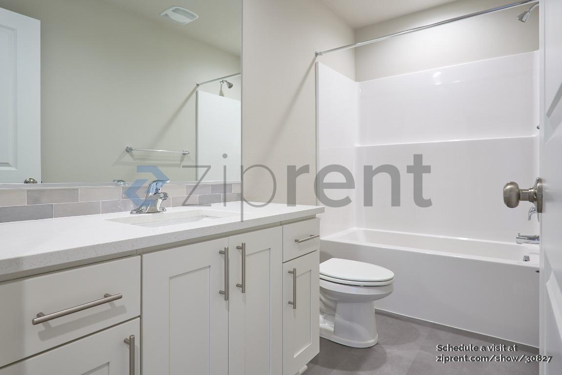 Building Photo - 200 N 87th Pl