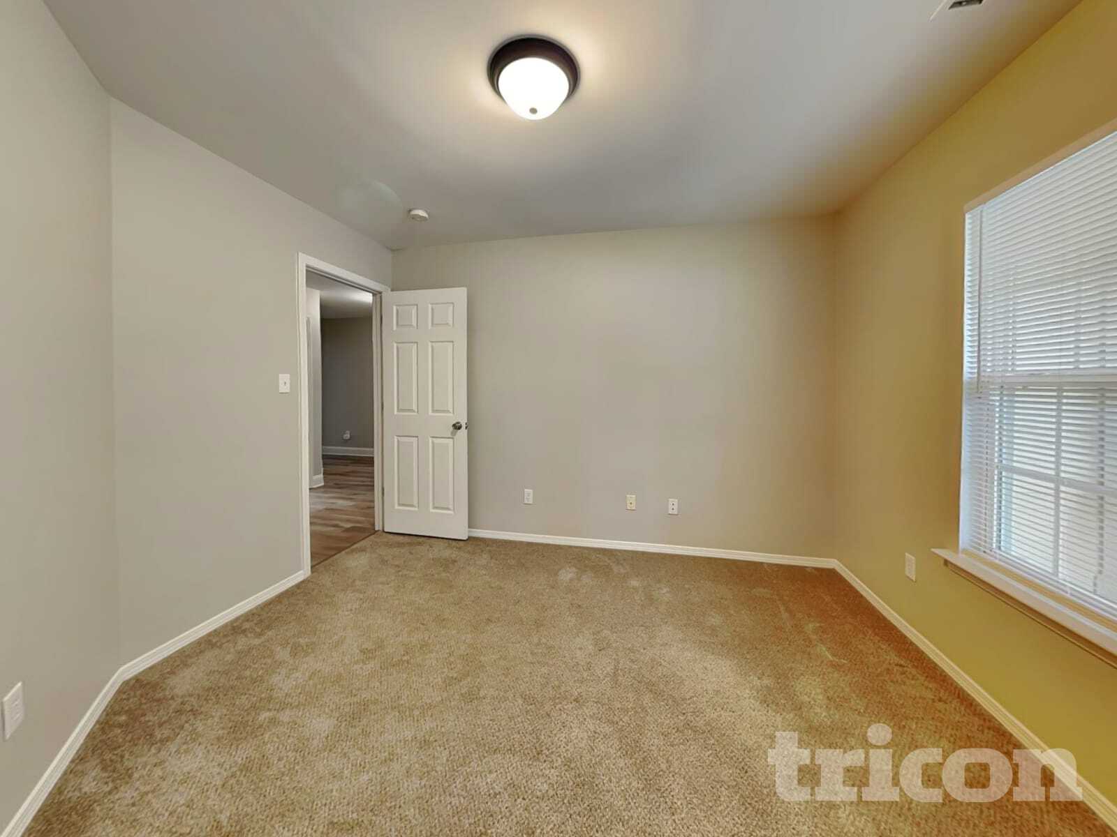 Building Photo - 3009 Softwind Dr