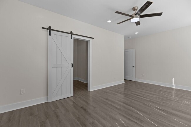 Building Photo - 516 New Bern Ave
