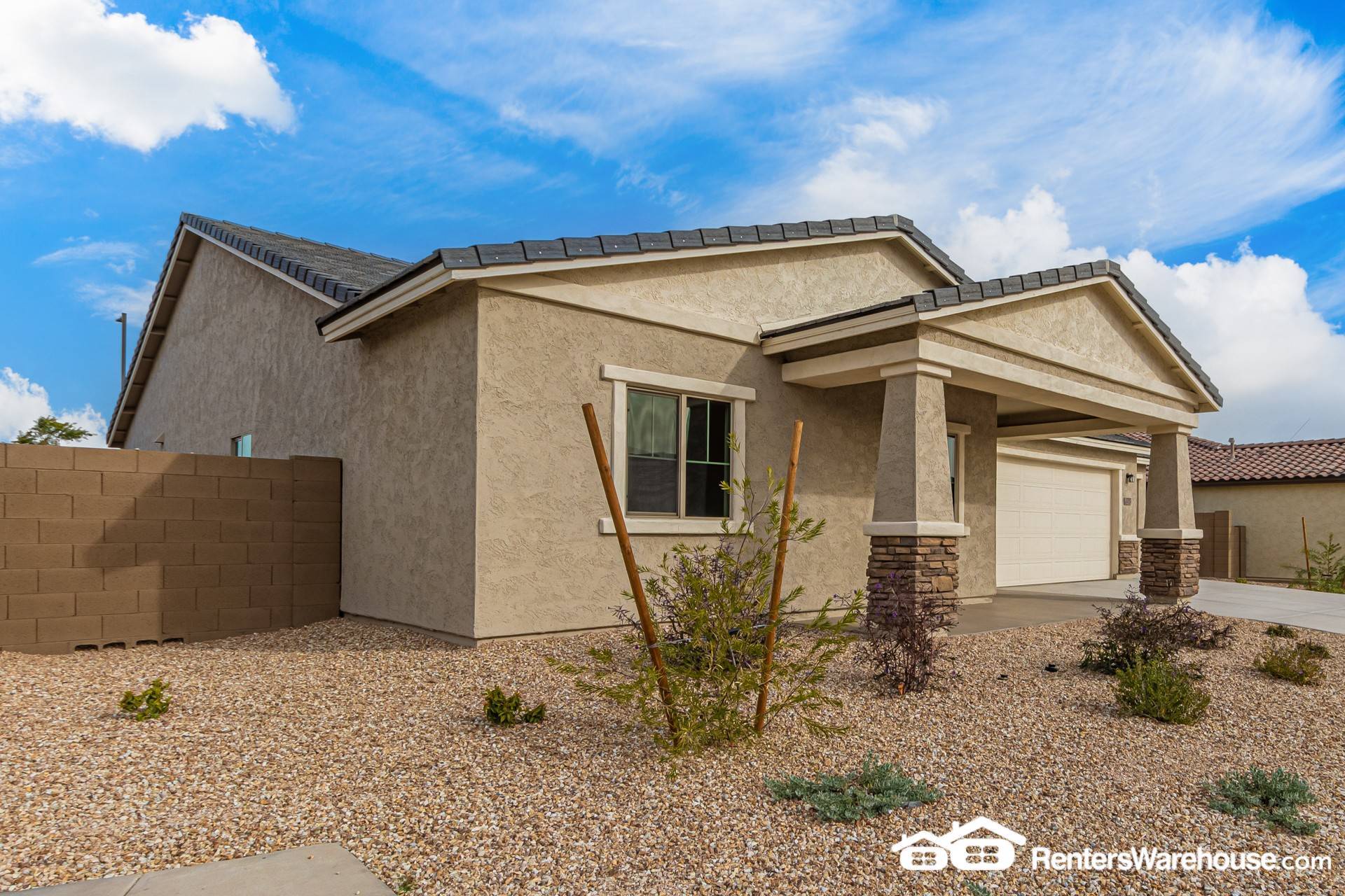 Building Photo - 12532 W Stella Ln